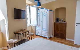 Orto Al Mare Room Rental